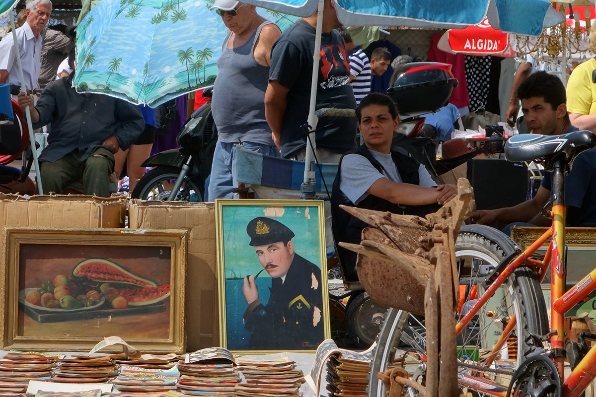 06 flea market